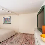 Appartement Old Town With Balcony And Ac - Beaches And Nightlife